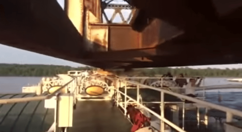 WATCH: Steamboat American Queen Passes Under Bridge With Inches to Spare