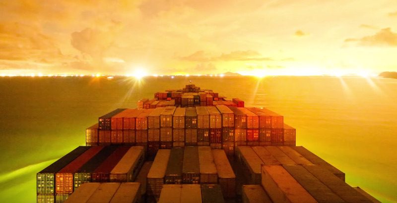 Amazing 4K Time-Lapse Onboard Maersk Containership