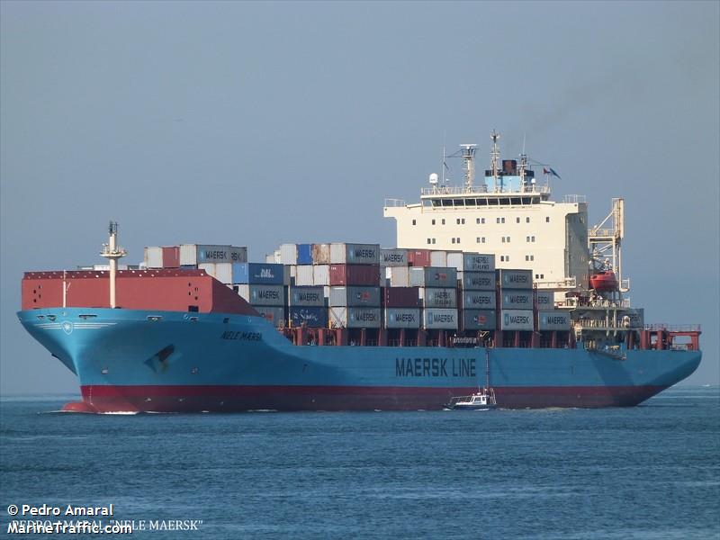 Maersk Containership Spills Fuel Off Barcelona During Bunkering Operations