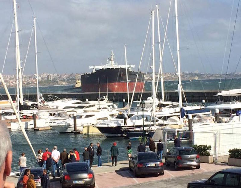 Teekay Oil Tanker Aground Outside Marina in Portugal – UPDATE