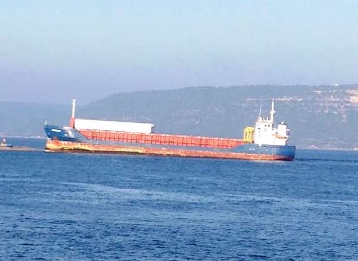 Cargo Ship Aground in Turkey’s Dardanelles Strait