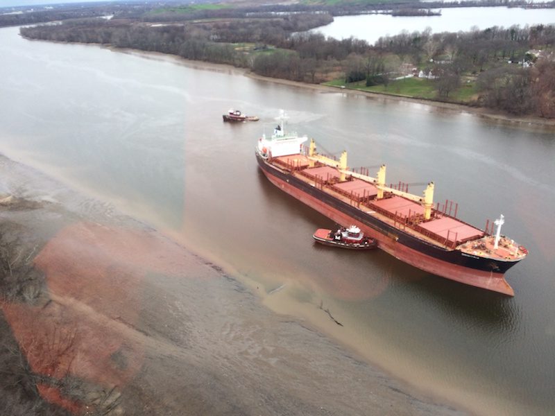Bulk Carrier Refloated on Delaware River