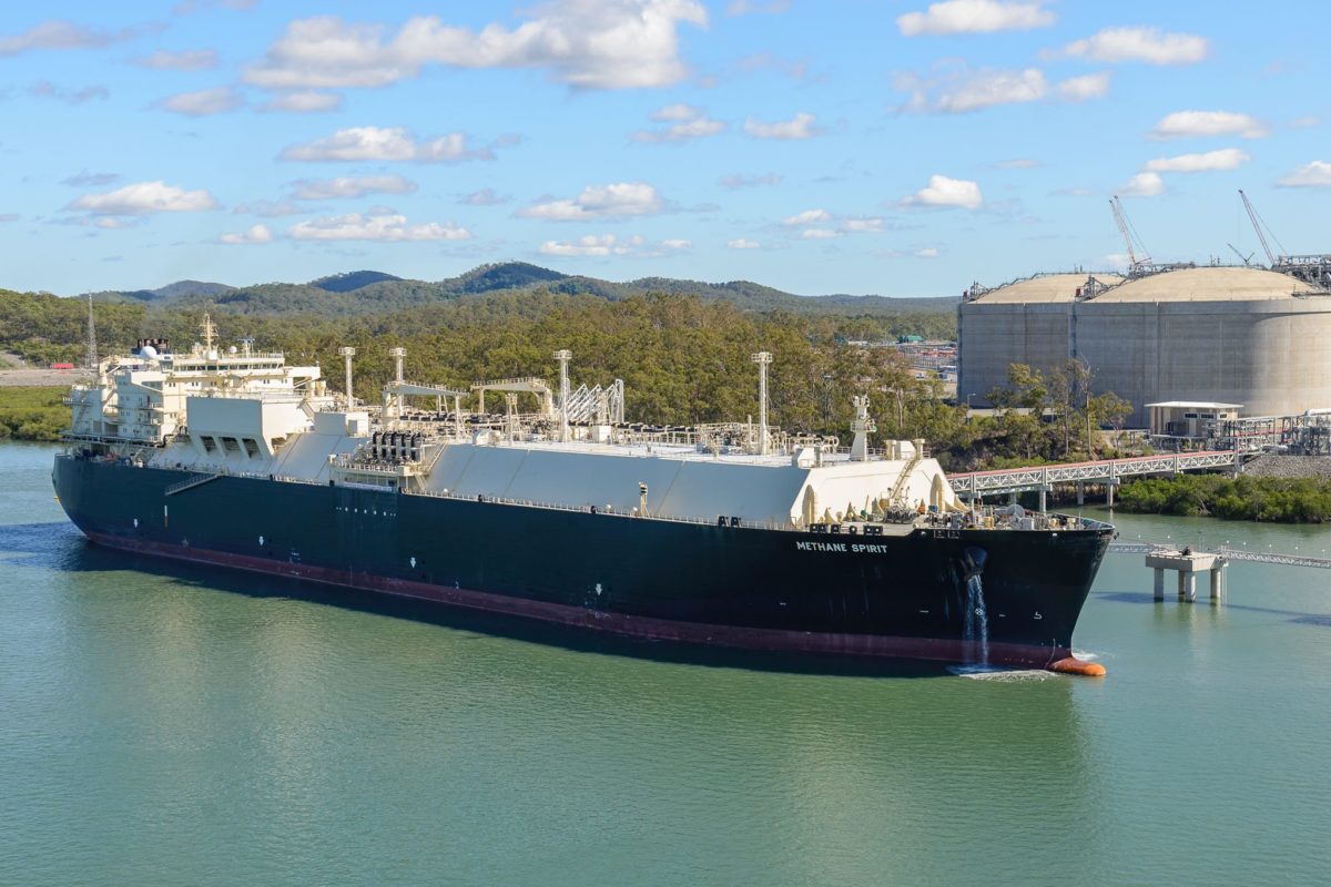Australia Pacific LNG Ships First Cargo from Curtis Island Export Facility