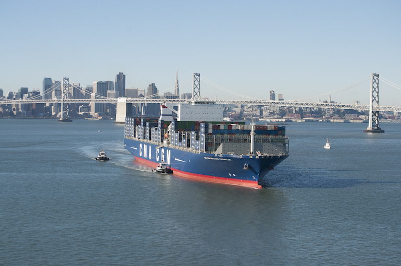 Ship Photos of the Day – First ‘Megaship’ Sails Into San Francisco Bay