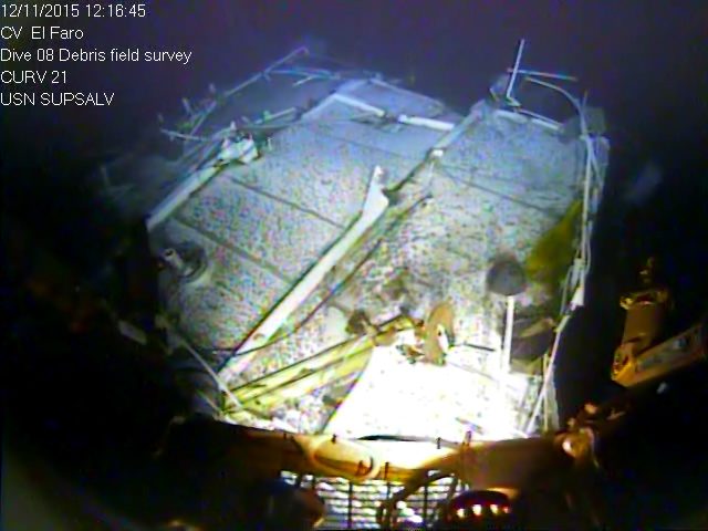 Top of El Faro navigation bridge structure with missing voyage data recorder, mast and support structures