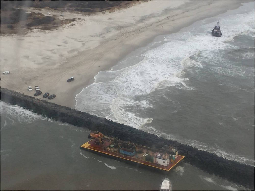 Tug and Barge Run Aground in New Jersey