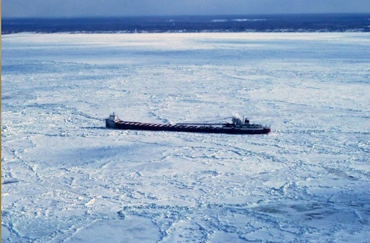 More Icebreakers, Second Poe-Sized Lock Critical to Great Lakes Shipping, Task Force Says