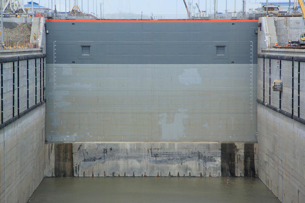 Panama Canal Crack Fixed