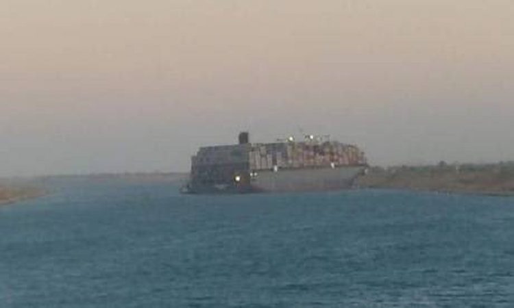 Giant MSC Boxship Grounds, Blocks Ships in Suez Canal