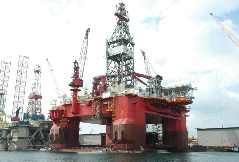 Sembcorp Marine Profit Falls as Clients Defer Offshore Projects