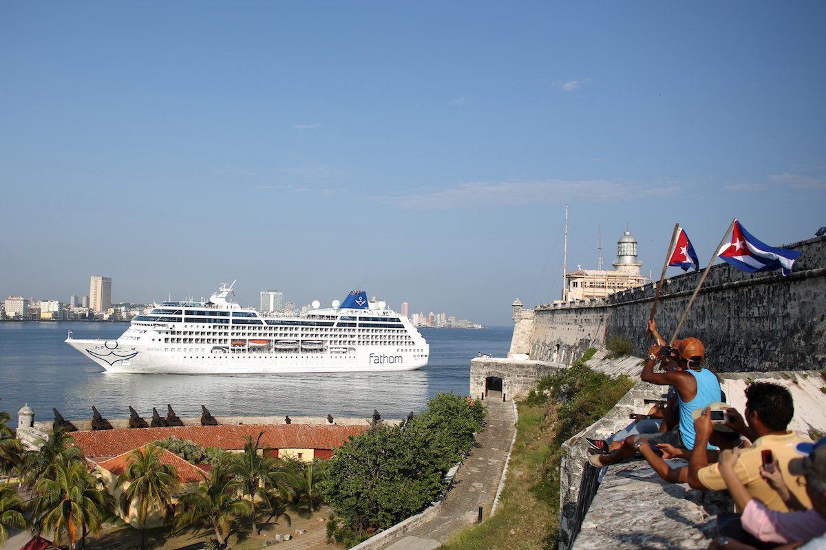 Carnival Cruise Ship Pulls into Havana on Historic Cuba Voyage