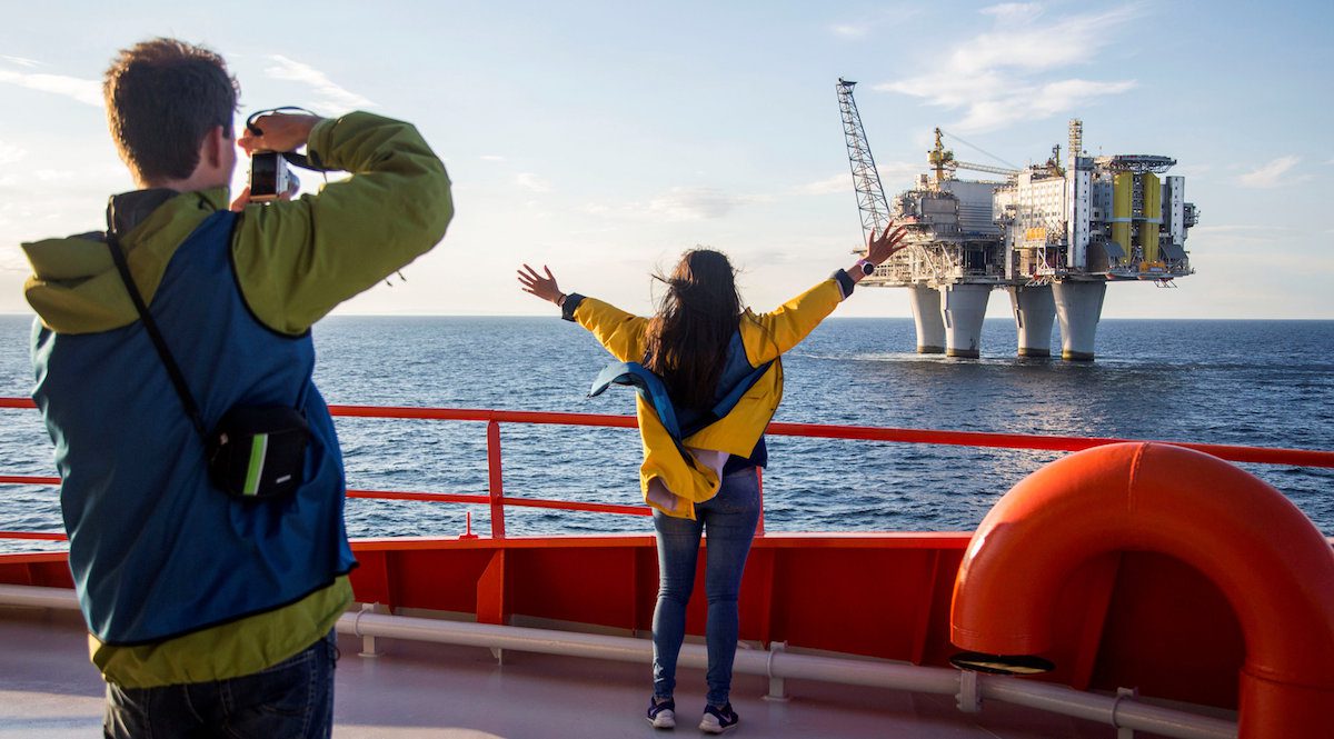 A Summer Cruise to North Sea Oil Rigs Amazes Tourists