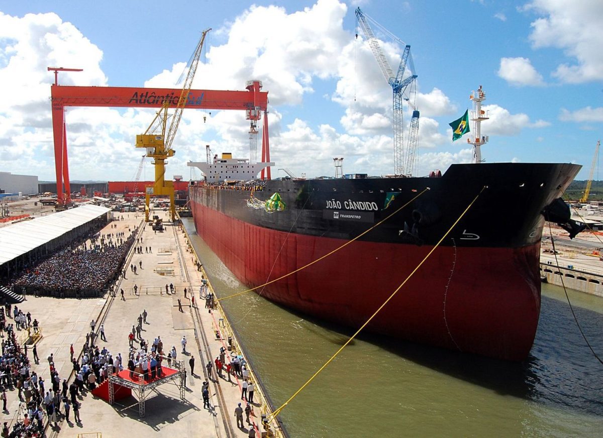 In Brazil, Another Shipyard Goes Bust as Work Goes to Asia