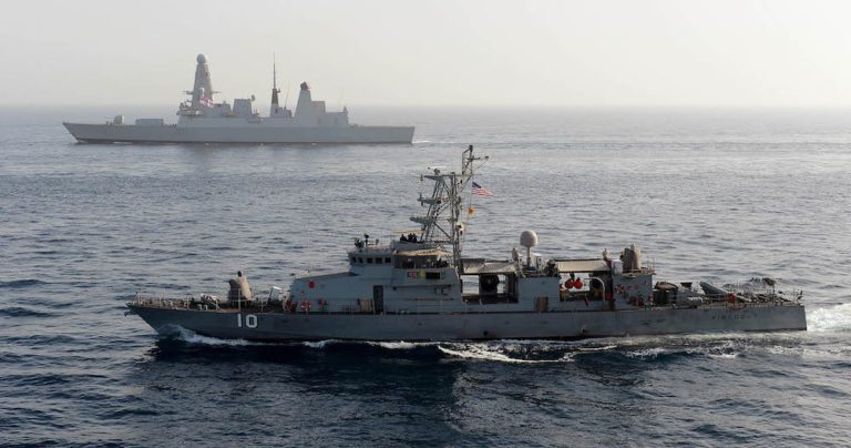 More Iranian Fast Attack Crafts 'Harasses' U.S. Navy Ship in Persian Gulf