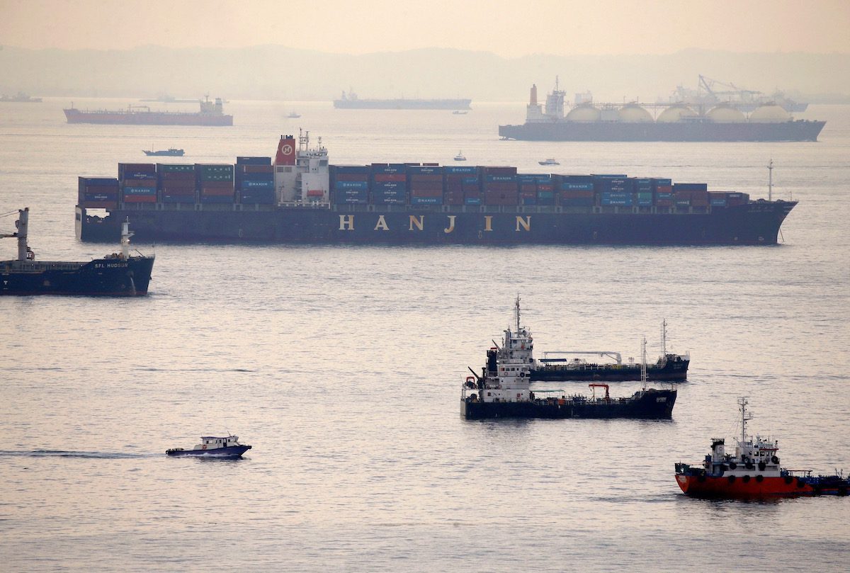 Hanjin Gets $54 Million Loan to Unload Stranded Cargo