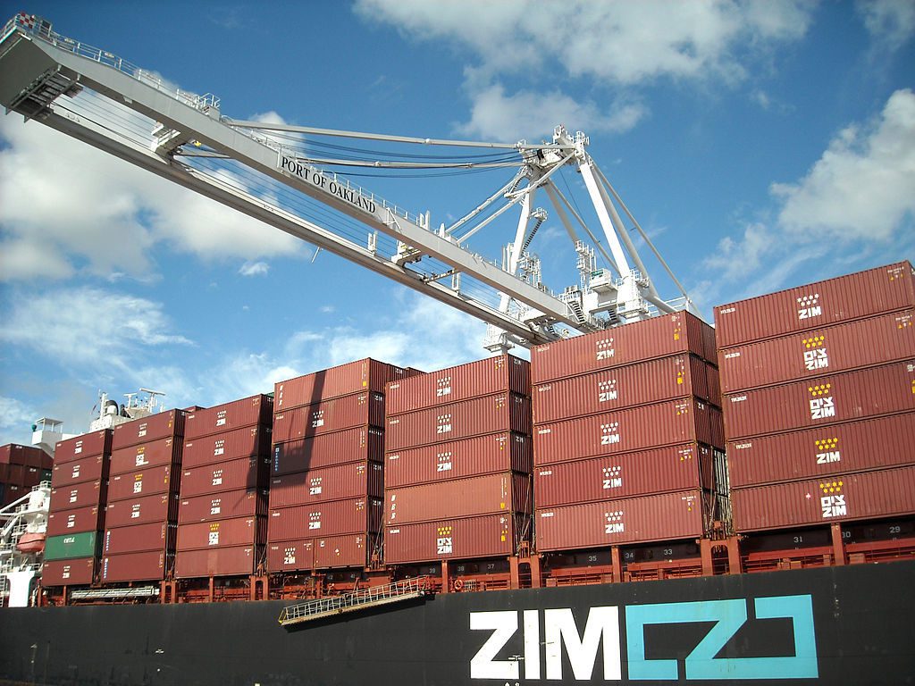 ZIM Reveals Long-Term Charters for Six 5,500 TEU Containerships