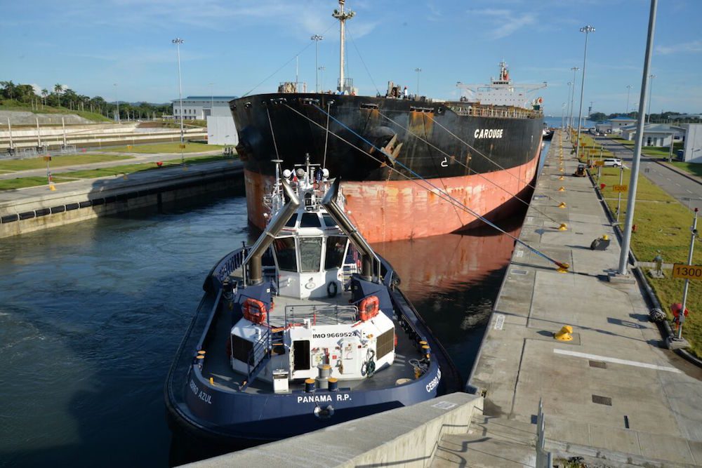 Photos: First Bulk Carrier Through Expanded Panama Canal