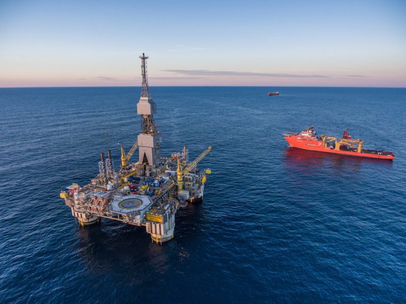 offshore oil rig Statoil