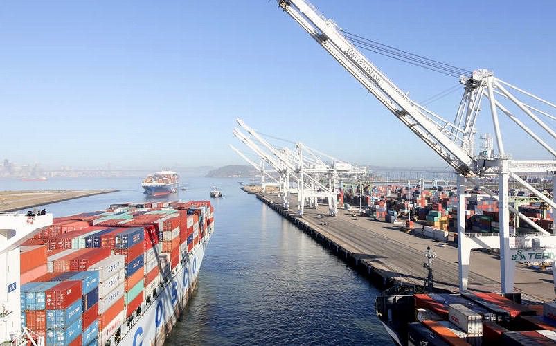 Port of Oakland Reports Huge Decline in Diesel Emissions