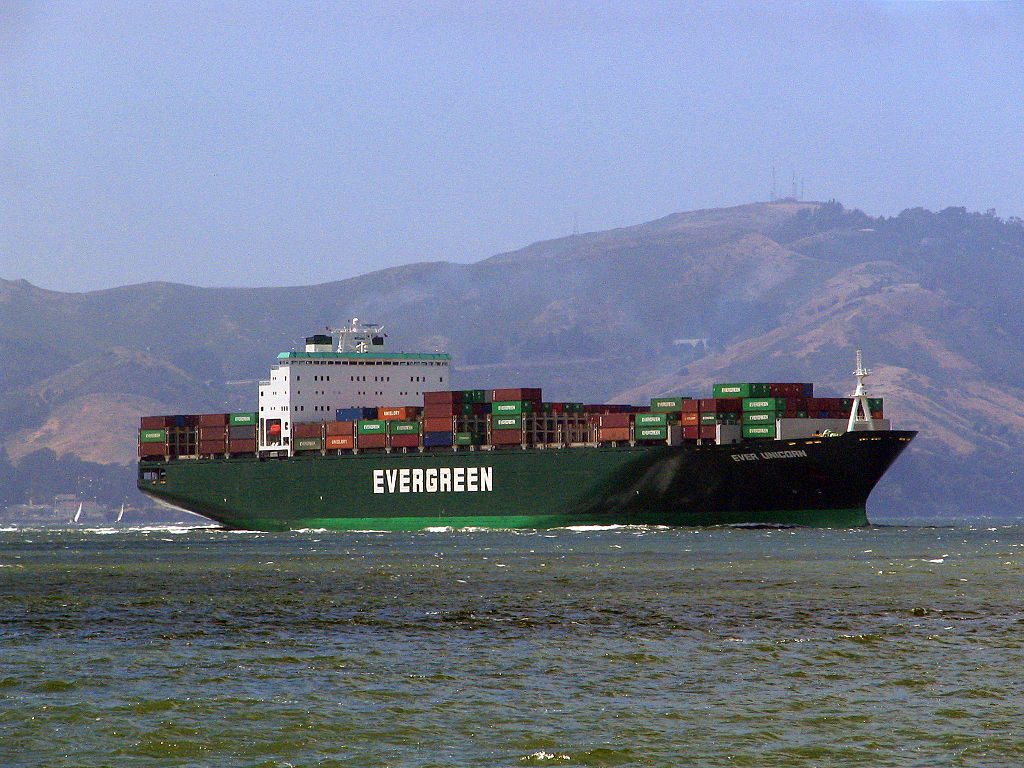 Evergreen line ship