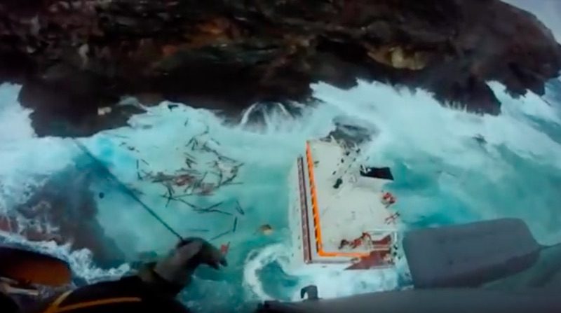 Crews Attempting to Pump Oil from Stricken Cargo Ship in Andros, Greece