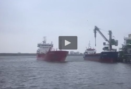WATCH: Chemical Tanker ‘Key Marmara’ Coming in Hot