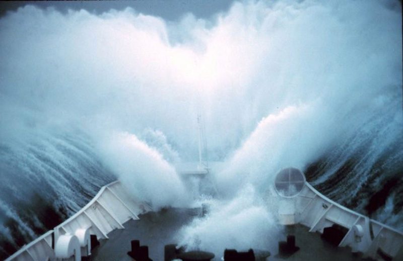 19-Meter North Atlantic Wave Sets New World Record