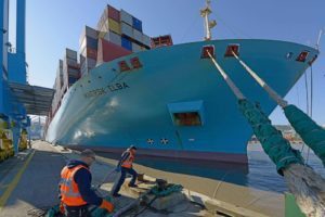 maersk containership with bow lines