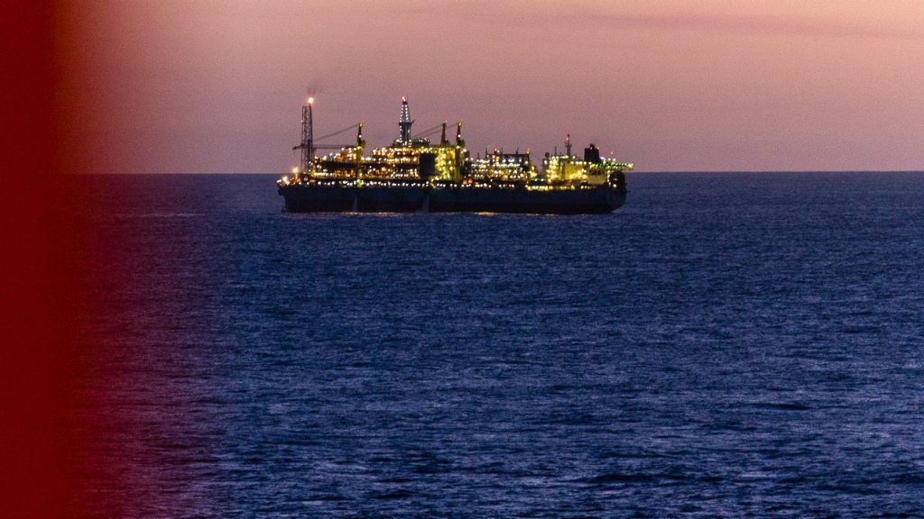 Europe Savors Taste of Brazilian Oil With More Blocks Opening