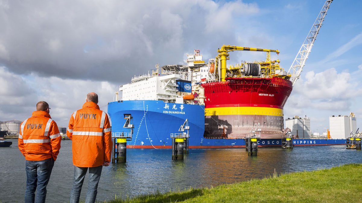 Photos: Western Isles FPSO Arrives in Rotterdam