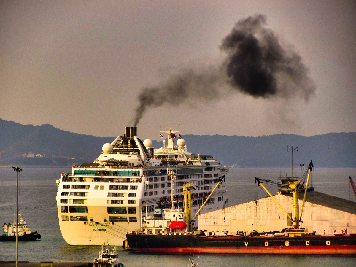 Cruise ship- Sun Princess air-pollution