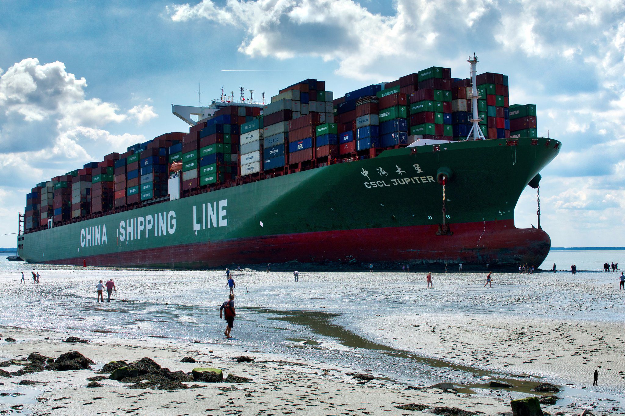 Large Containership Runs Aground on Scheldt River Near ...