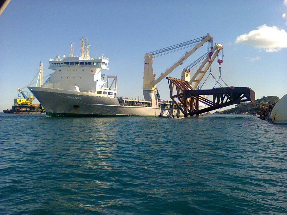 SAL Heavy Lift to Reflag 8 Vessels to German Flag