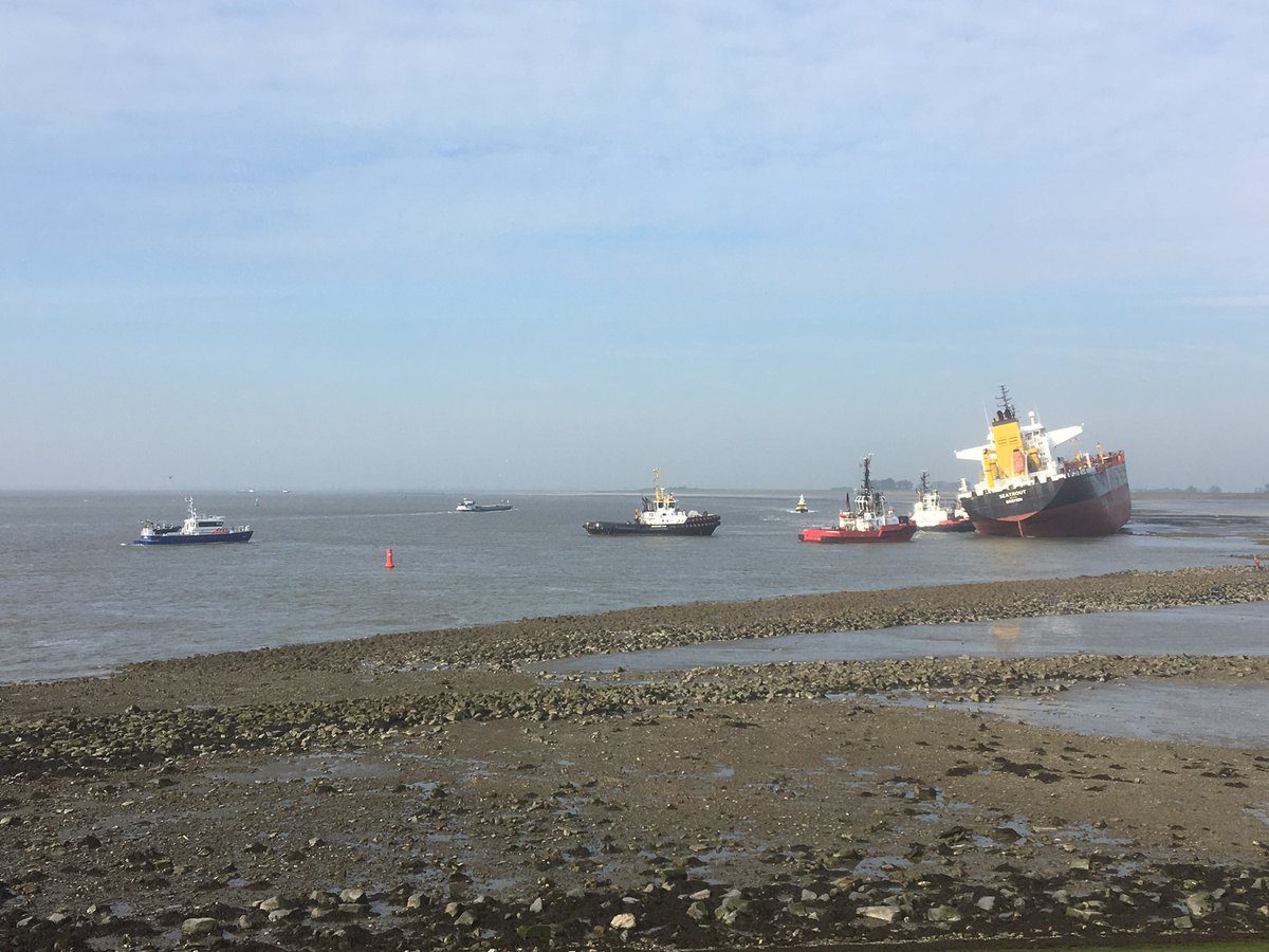 Oil Tanker Grounds on Scheldt River After Run-In with Bulk Carrier
