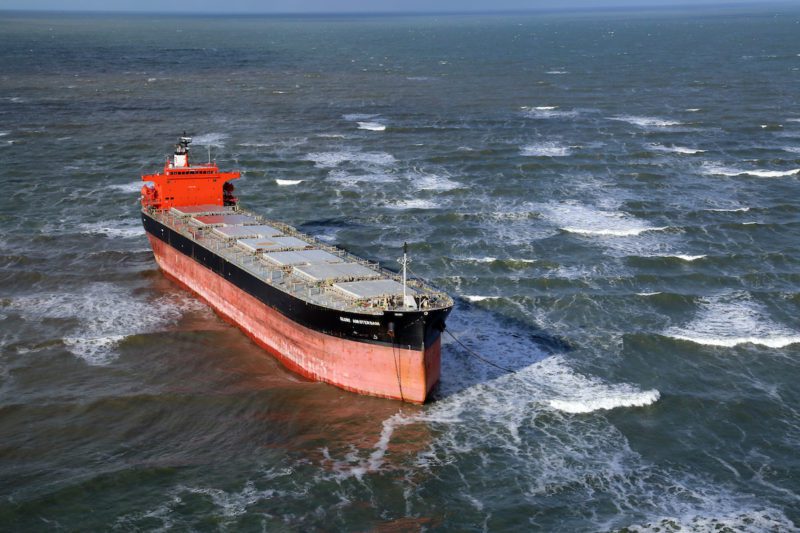 glory amsterdam aground