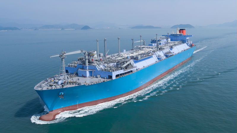 World’s Biggest Floating LNG Terminal Sails to Turkey to Prevent Repeat of Shortage