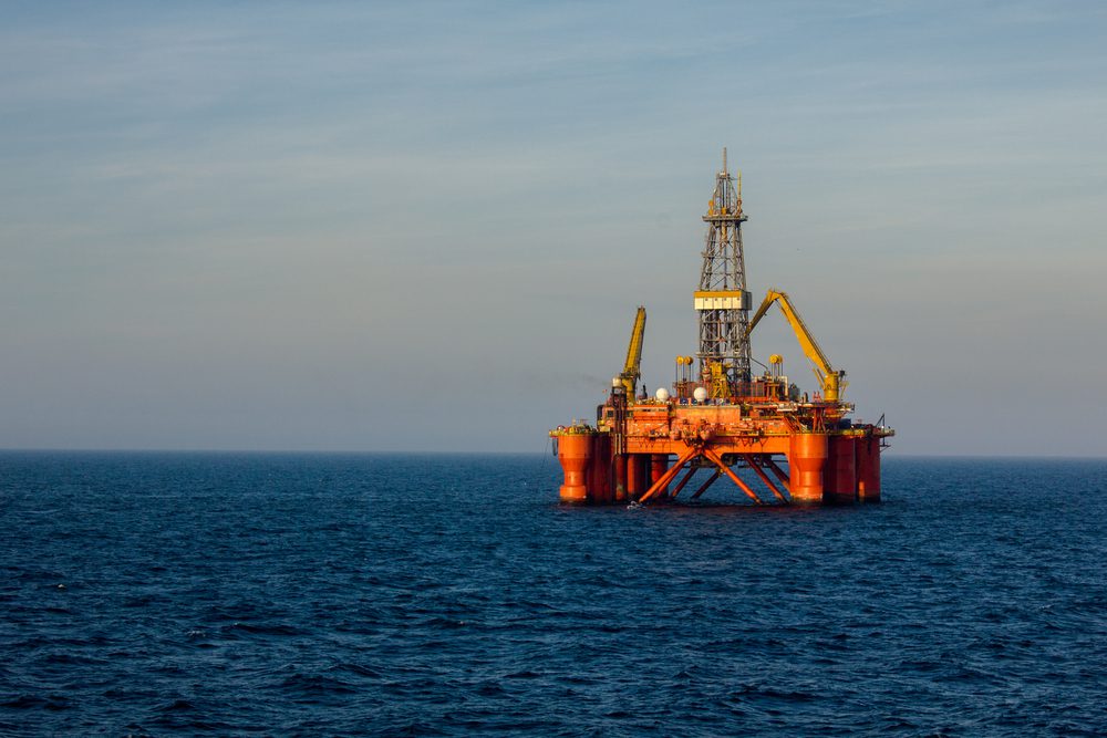 semisubmersible drilling rig at sea