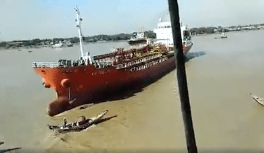 WATCH: Runaway Tanker Plays Bumper Boats as it Floats Downstream