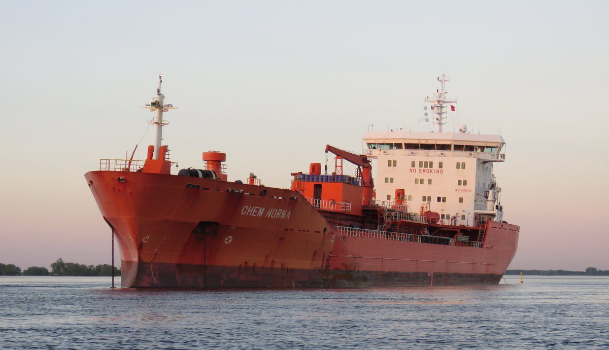Product Tanker Grounds in St. Lawrence Seaway