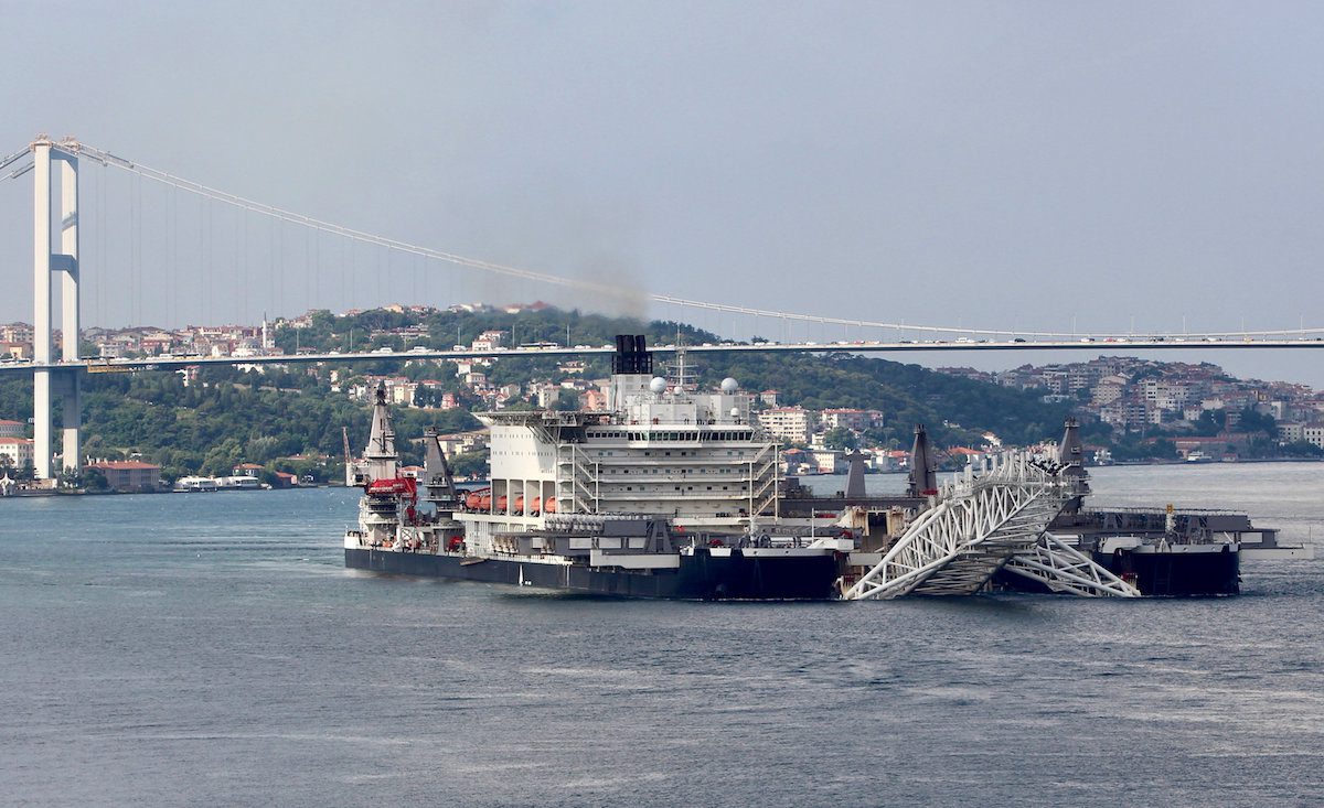 Pioneering Spirit Returns to Black Sea for Round Two of the TurkStream Pipeline Installation