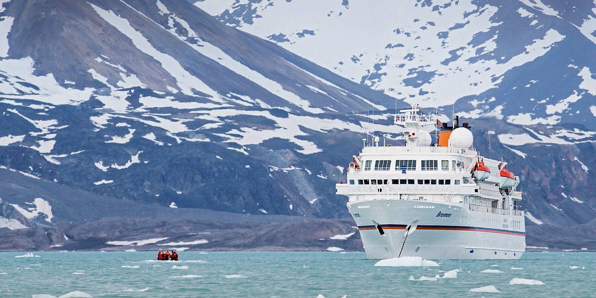 Hapag-Lloyd Cruises Faces Outrage After Guard Kills Polar Bear During Arctic Cruise Excursion