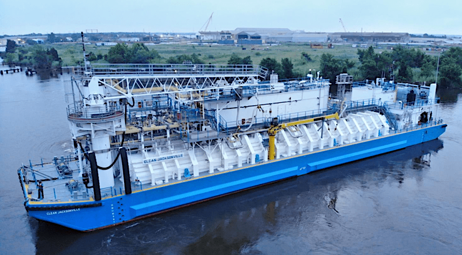 Conrad Delivers First LNG Bunker Barge Built in North America
