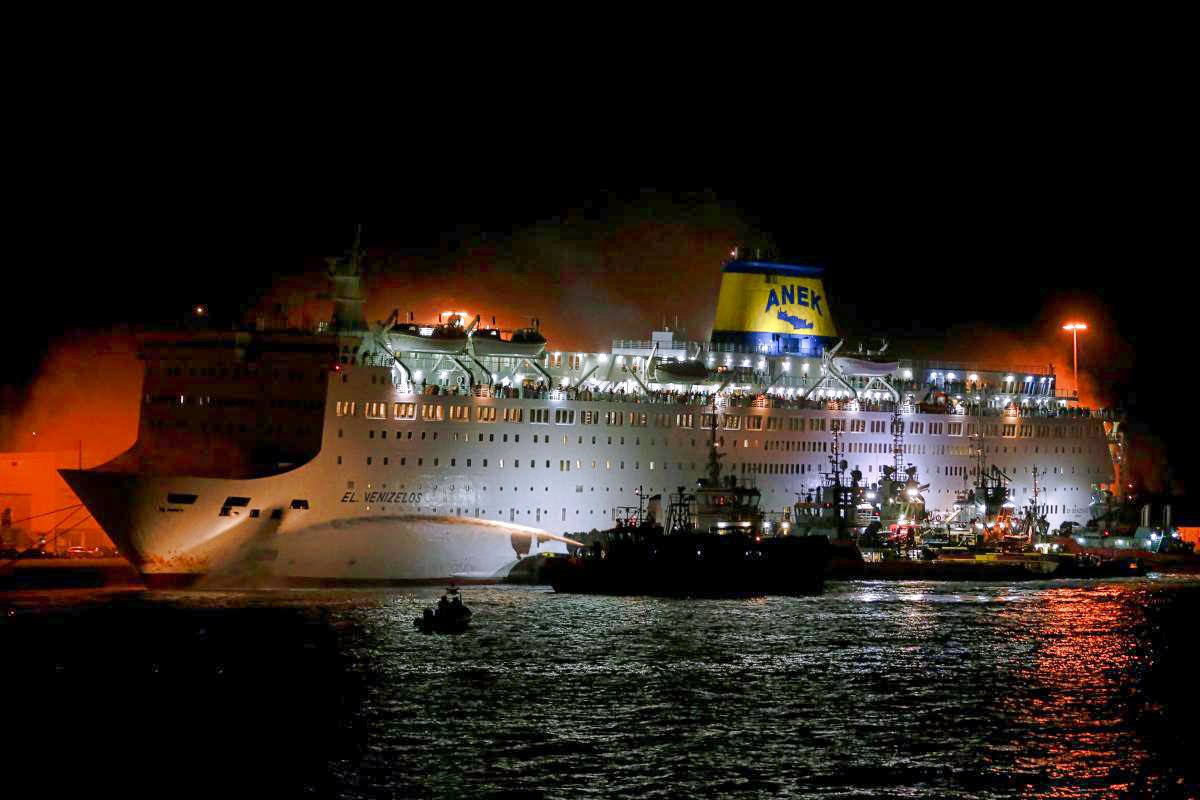 el-venizelo-ferry-fire-greece