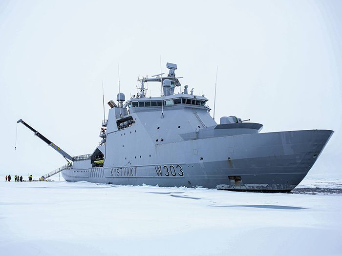 Azipod-Equipped Norwegian Coast Guard Vessel Reaches North Pole
