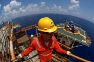 Rosneft Vietnam employee