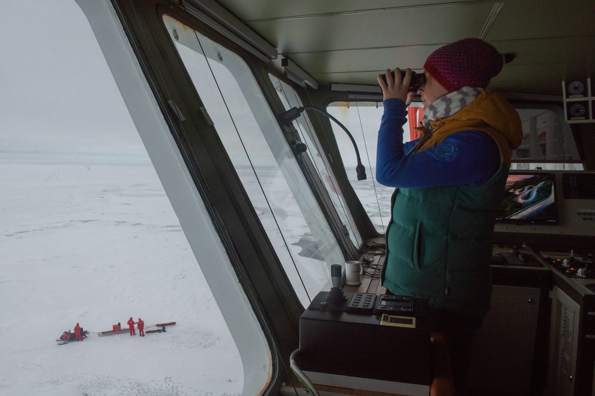 Research Icebreaker Parks on Arctic Ice Floe for Year-Long Drift Around the North Pole