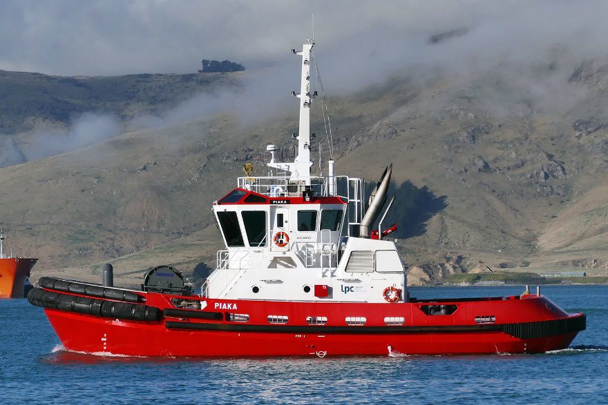 Lyttelton Port adds to its fleet with a RApport 2500 harbour tug
