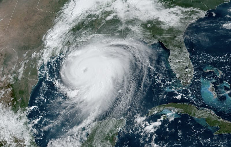 Extremely Dangerous Hurricane Laura Races Toward Heart of U.S. Oil Industry