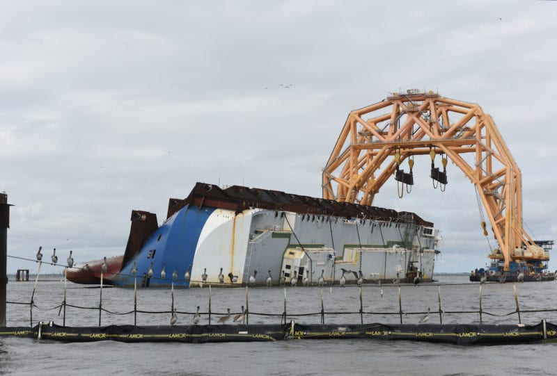 Photos: Towering VB10000 Arrives at Golden Ray Wreck Site