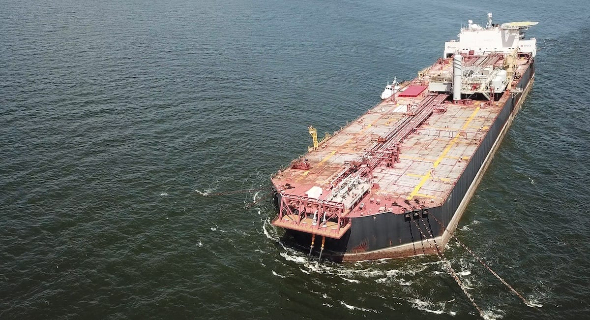 Confusion Surrounds Status of Listing Offshore Oil Vessel Off Venezuela